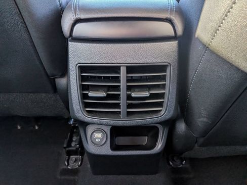 Used 2023 Kia Seltos S w/ Navigation Package AWD/4WD image 34