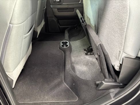 Used 2018 RAM 1500 Big Horn AWD/4WD image 38