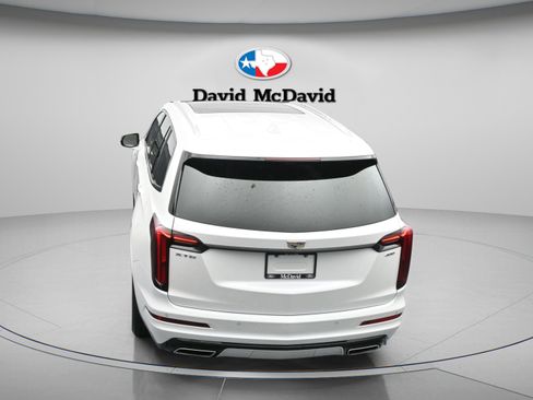 Used 2023 Cadillac XT6 Premium Luxury w/ Technology Package FWD image 47
