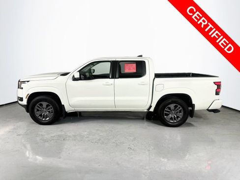 Used 2025 Nissan Frontier SV RWD image 6