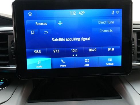 Used 2020 Ford Explorer XLT w/ Equipment Group 202A image 37