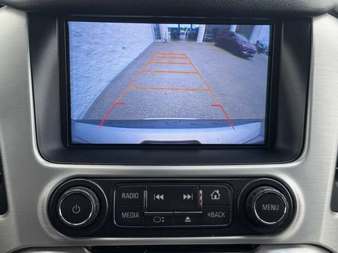 Used 2017 GMC Yukon SLE w/ Convenience Package AWD/4WD image 29