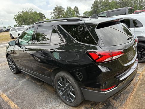 Used 2022 Chevrolet Equinox RS FWD image 6