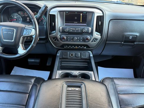 Used 2018 GMC Sierra 1500 Denali image 18