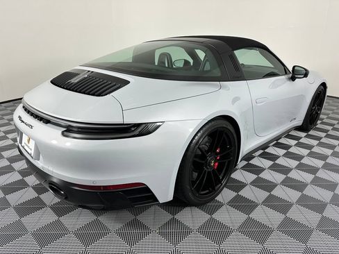 Certified 2024 Porsche 911 Targa 4S AWD/4WD image 10