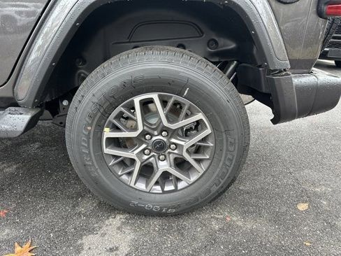 New 2026 Jeep Wrangler Sahara image 18