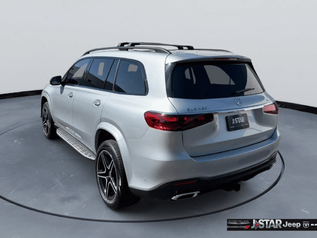 Used 2025 Mercedes-Benz GLS 450 4MATIC w/ AMG Line Exterior image 7