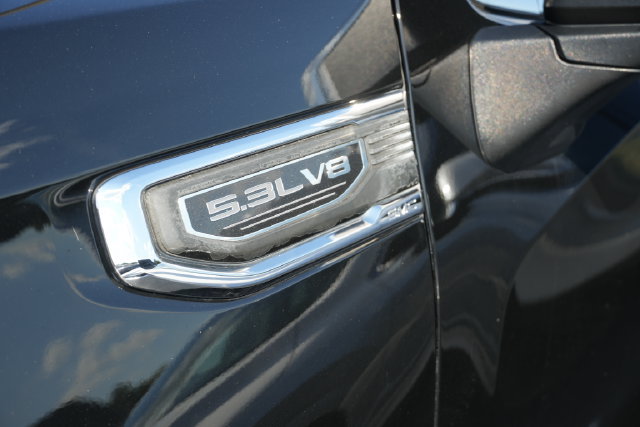 Used 2021 GMC Sierra 1500 SLT w/ SLT Premium Package AWD/4WD image 10