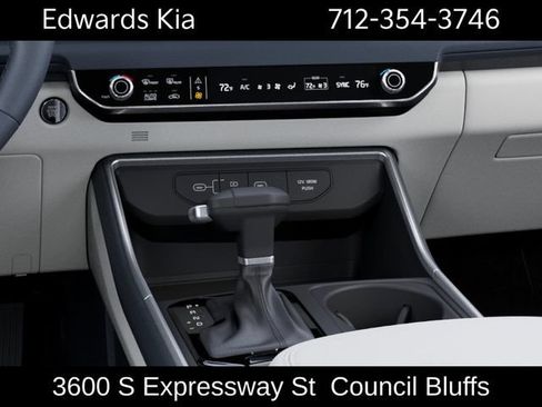 New 2026 Kia Carnival EX FWD image 25