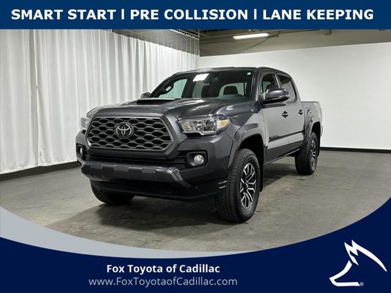 Certified 2022 Toyota Tacoma TRD Sport image 1