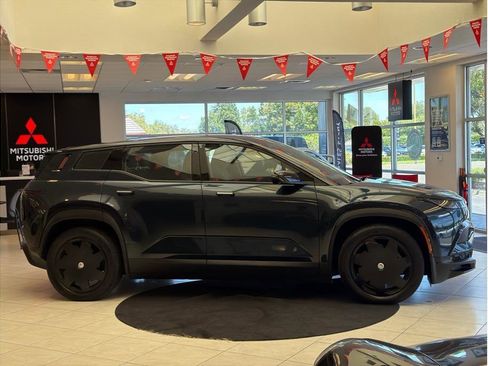 Used 2023 Fisker Ocean Ultra AWD/4WD image 4