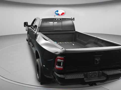 Used 2024 RAM 3500 Laramie w/ Night Edition AWD/4WD image 41