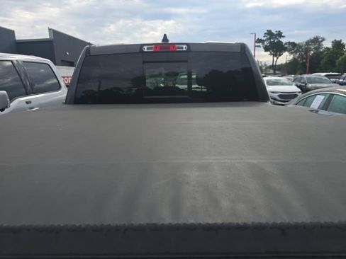Used 2019 RAM 1500 Big Horn RWD image 8