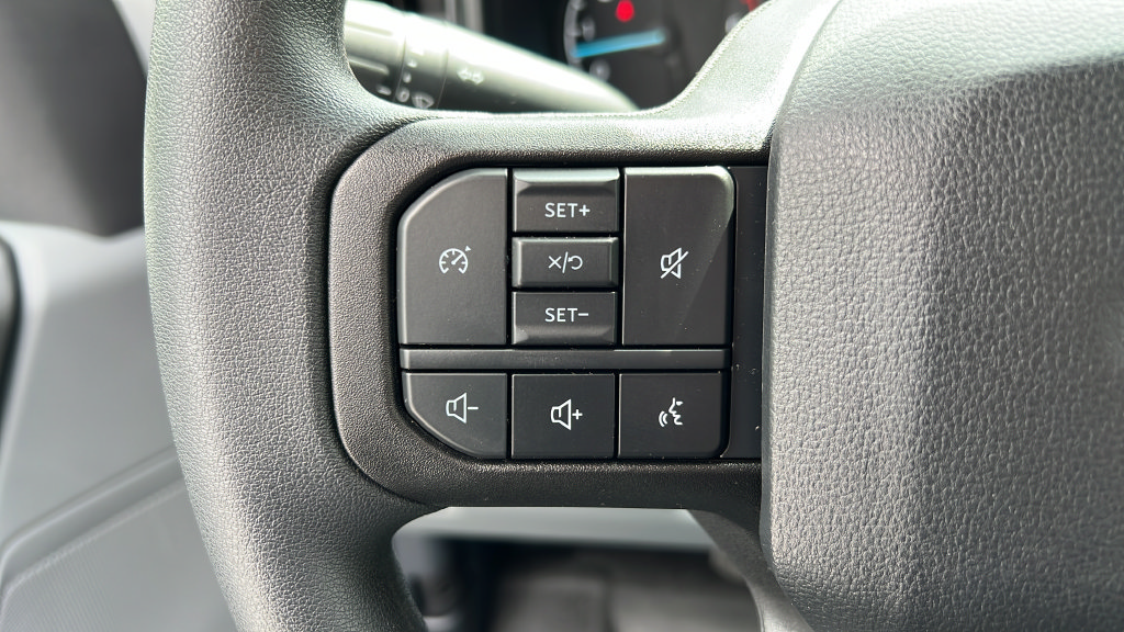Used 2023 Ford F250 XL RWD image 14