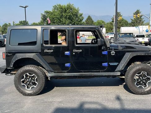 Used 2013 Jeep Wrangler Unlimited Rubicon w/ Dual Top Group AWD/4WD image 4