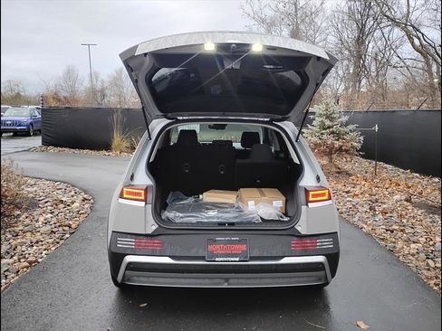 New 2026 Hyundai Ioniq 5 SE image 14