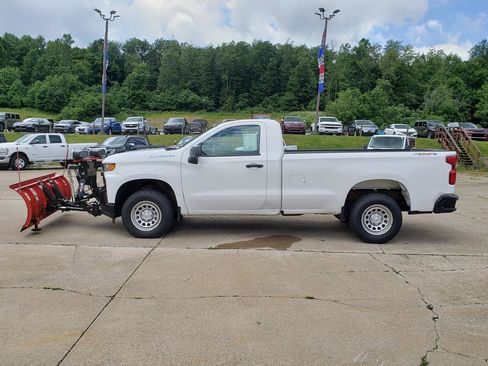 Used 2020 Chevrolet Silverado 1500 W/T w/ WT Value Package AWD/4WD image 6