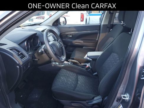 Used 2023 Mitsubishi Outlander Sport SE image 5