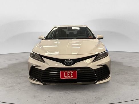Used 2022 Toyota Camry LE FWD image 8