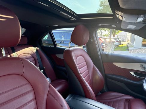 Used 2019 Mercedes-Benz C 300 4MATIC Sedan image 10
