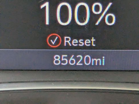 Used 2021 GMC Terrain SLT image 32