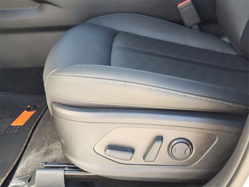 New 2026 Kia Sorento S image 17