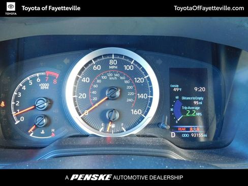 Used 2022 Toyota Corolla Cross LE image 11