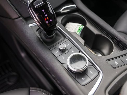 Used 2023 Cadillac XT5 Premium Luxury w/ Technology Package image 19