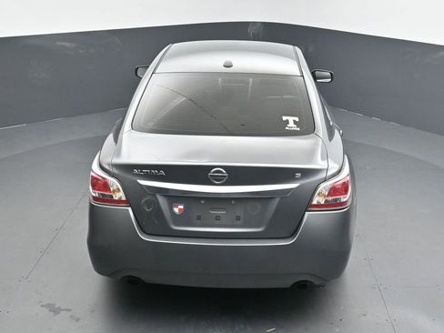 Used 2015 Nissan Altima 2.5 S w/ Power Driver Seat Package FWD image 16