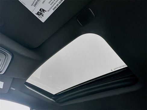 Used 2024 GMC Sierra 3500 AT4 w/ AT4 Premium Plus Package image 21