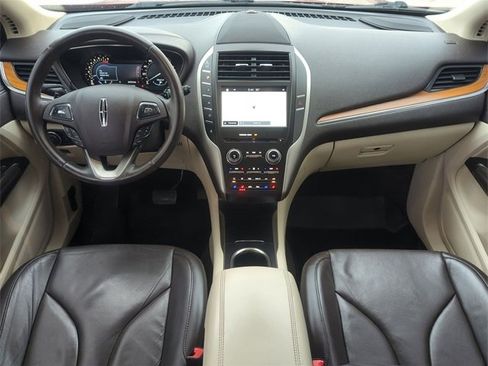 Used 2016 Lincoln MKC Reserve w/ Lincoln MKC Climate Package image 24