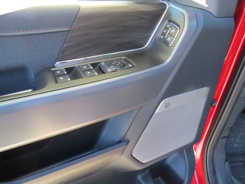 Used 2024 Ford F150 Lariat w/ Tow/Haul Package image 16