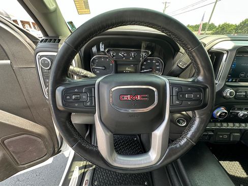 Used 2022 GMC Sierra 3500 SLE w/ SLE Value Package AWD/4WD image 12