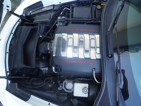 Used 2018 Chevrolet Corvette Grand Sport RWD image 10