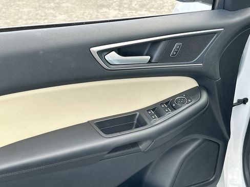 Certified 2024 Ford Edge SEL w/ Convenience Package image 17