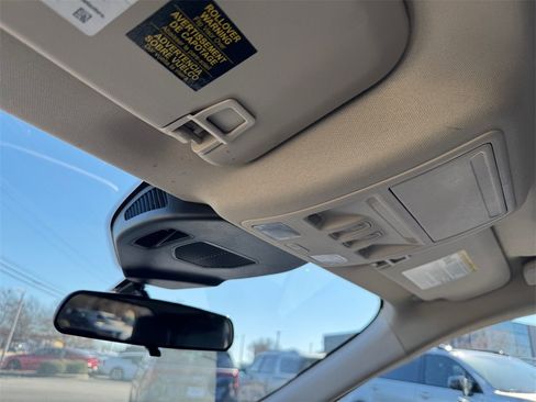 Used 2020 Ford Escape SEL image 25