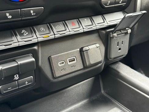 Certified 2021 Chevrolet Silverado 1500 LT Trail Boss w/ Convenience Package II image 15