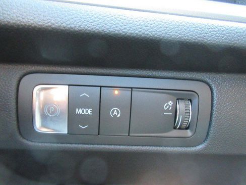 New 2026 Chevrolet Traverse LT w/ Driver Confidence Package image 24