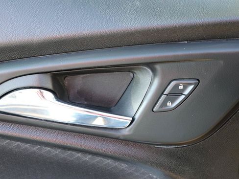Used 2023 Chevrolet Malibu LT FWD image 46