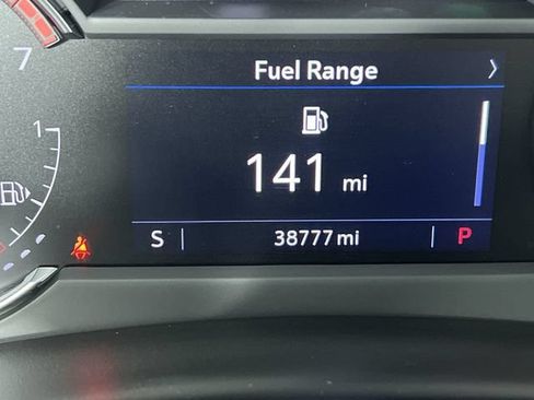 Certified 2023 Cadillac XT4 Luxury w/ Cold Weather Package FWD image 12