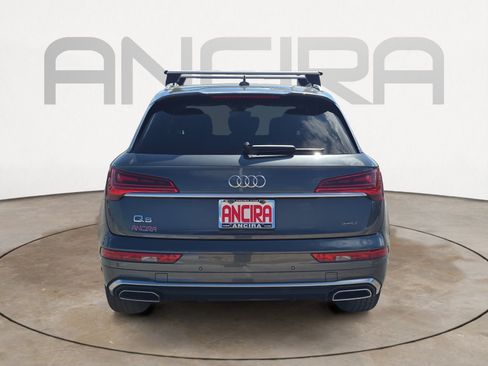 Used 2023 Audi Q5 2.0T Premium w/ Convenience Package AWD/4WD image 9