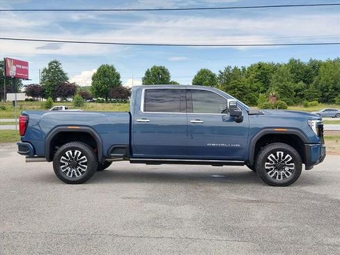 Used 2026 GMC Sierra 2500 Denali Ultimate AWD/4WD image 2