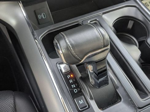 Used 2021 Ford F150 Lariat RWD image 26