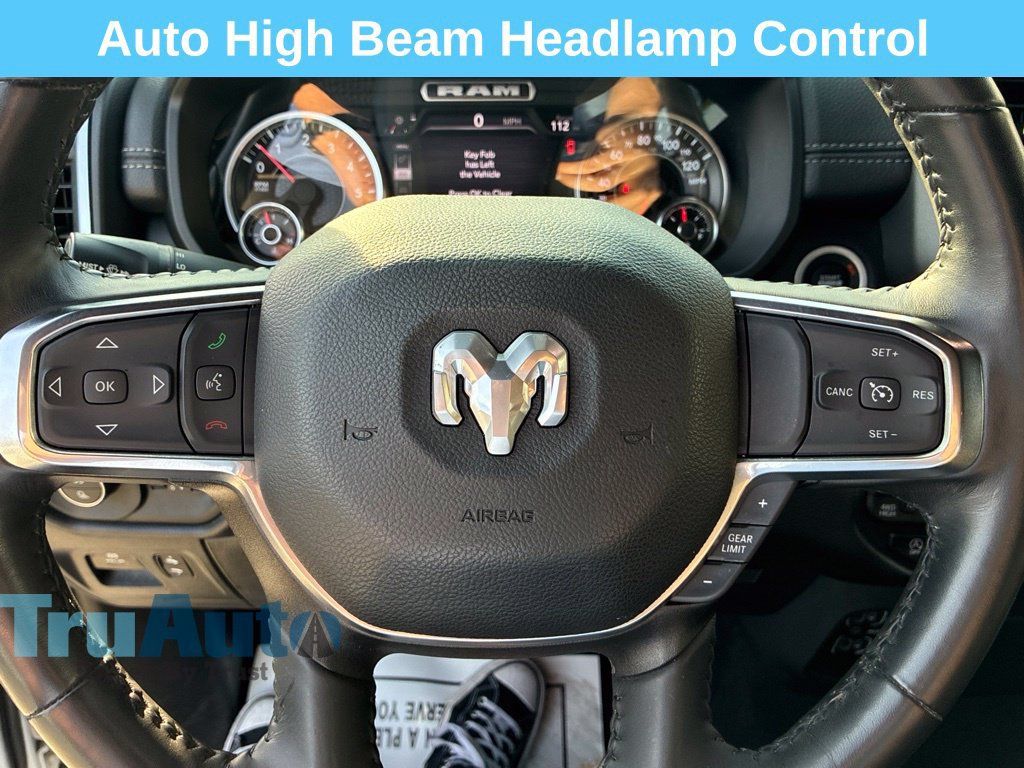 Used 2024 RAM 1500 Laramie AWD/4WD image 27