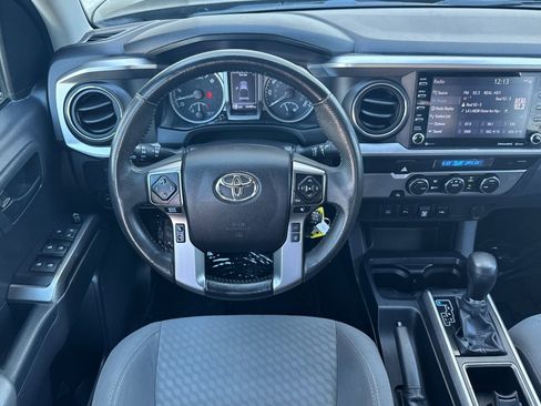 Used 2022 Toyota Tacoma SR5 image 13