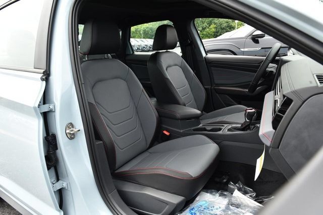 New 2026 Volkswagen Jetta GLI Autobahn FWD image 21
