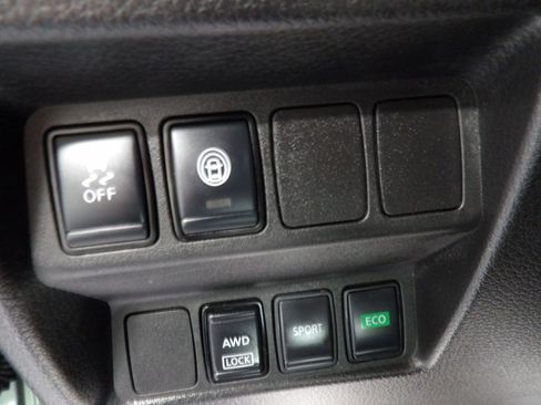 Used 2020 Nissan Rogue Sport S AWD/4WD image 20