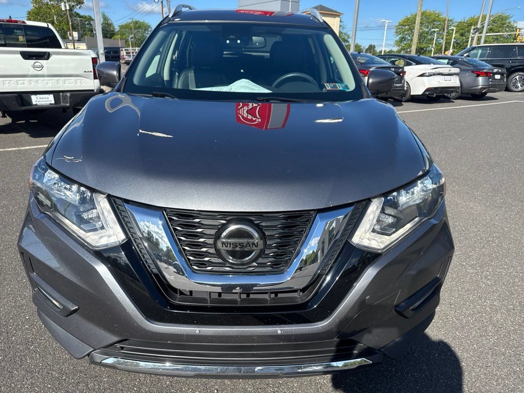 Used 2020 Nissan Rogue SL AWD/4WD image 2