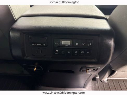 Used 2008 Toyota Sequoia Limited AWD/4WD image 21