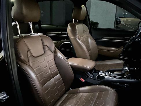 Used 2021 Kia Telluride SX w/ SX Prestige Package image 8